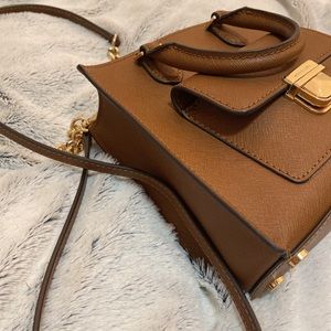 MK Michael Kors Crossbody bag, brown color